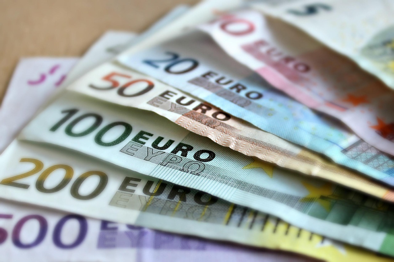 Ako ušetriť 100 € mesačne bez veľkých obmedzení